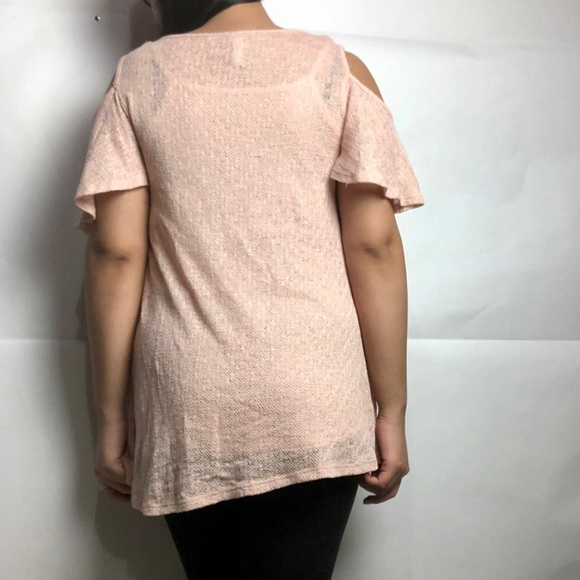 Peach cold shoulder blouse - Picture 3 of 4